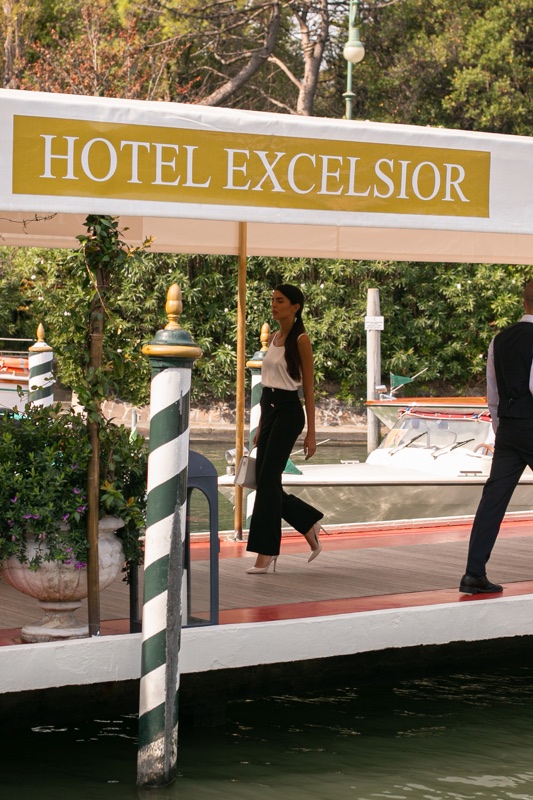 Arrivo all’Hotel Excelsior durante la Mostra del Cinema di Venezia